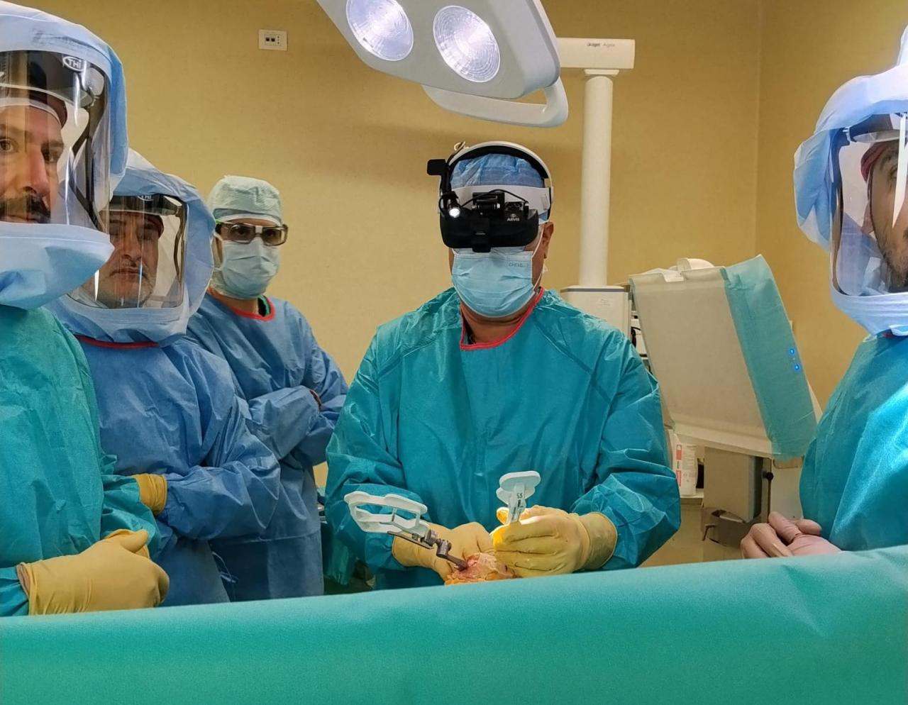 Copertina: Chirurgia Ortopedica 4.0: La Realtà Aumentata debutta alla Clinica