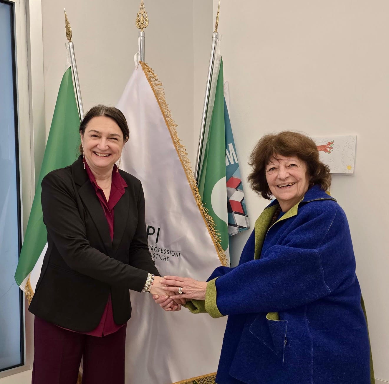 Copertina: Dalla campagna “Non scuoterlo” parte l’accordo tra FNOPI e Terre des